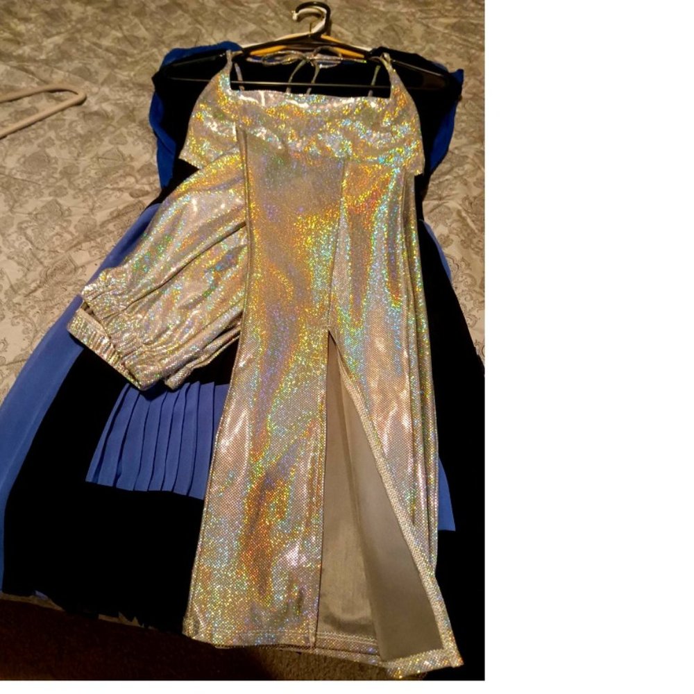 *SOLD* Vintage "I Joan" Iridescent Silver 2-pc